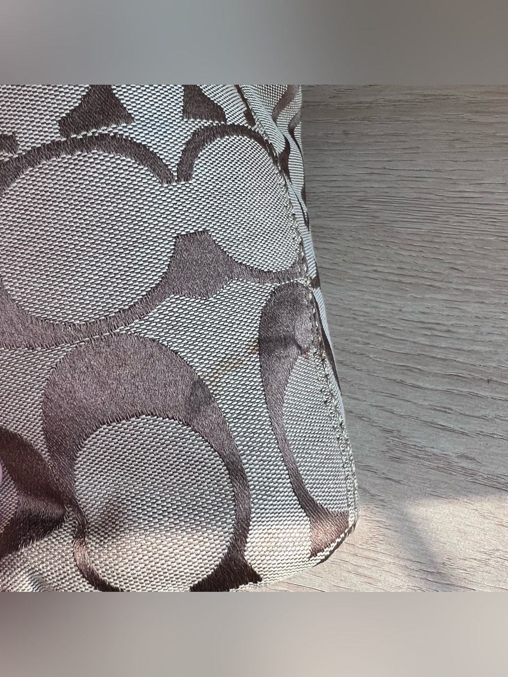 Vintage Coach Bleecker Signature Bucket Bag - Picture 5 of 7